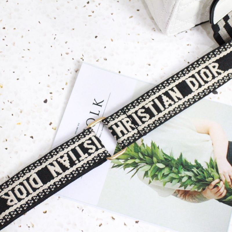 Lady Bag BNW 9808 (FreeKantongSarung+Bubble Wrap)