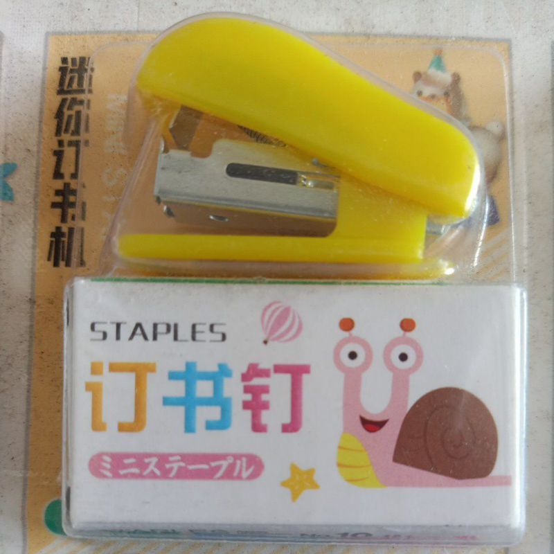 ACCECORIES Mini stapler set isi