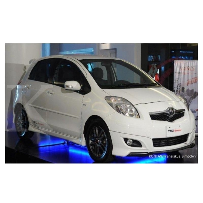 FOGLAMP TOYOTA YARIS 2009-2011