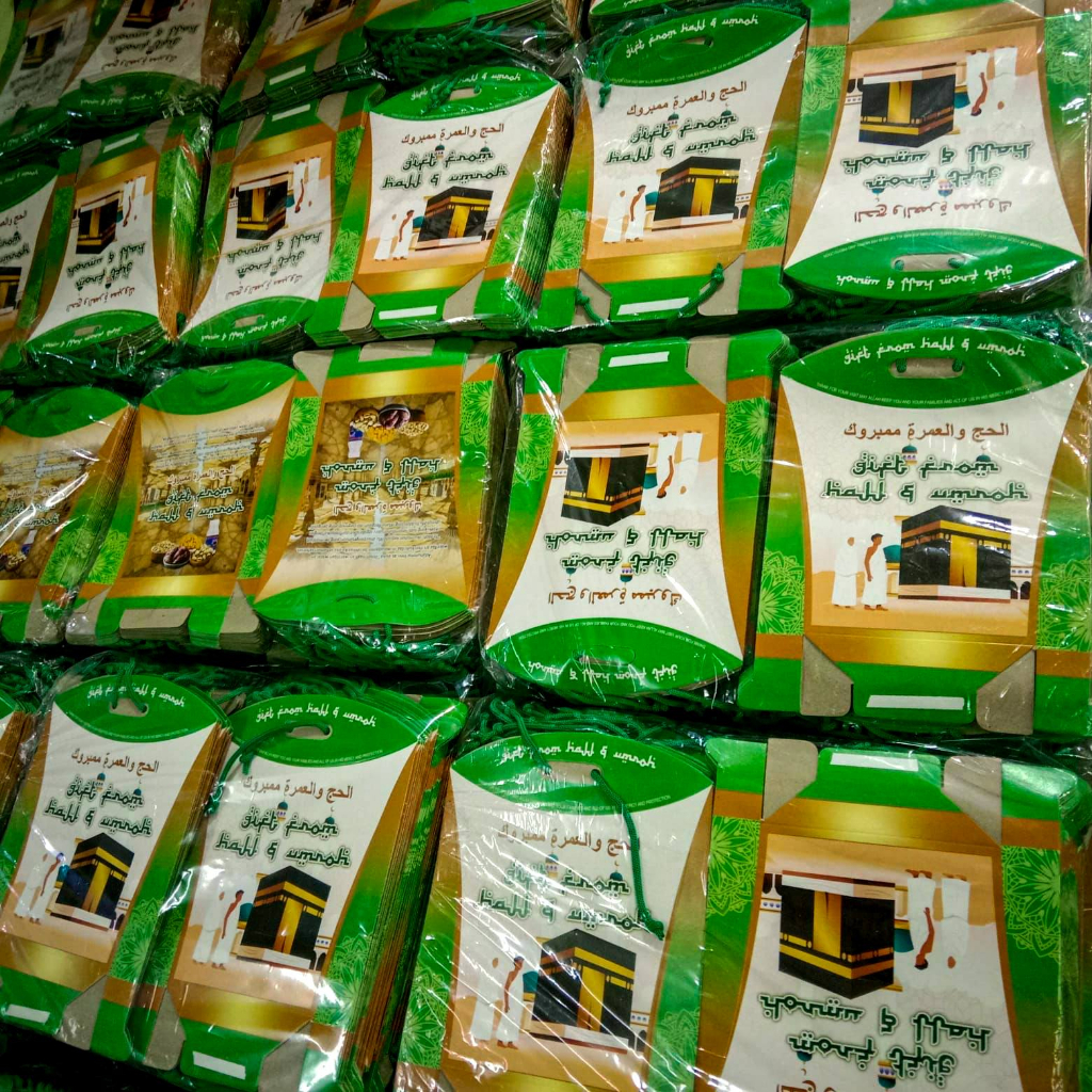 

Tas kertas Haji Paperbag Haji souvenir Haji dan umrah ukuran 21x16cm isi 100pcs