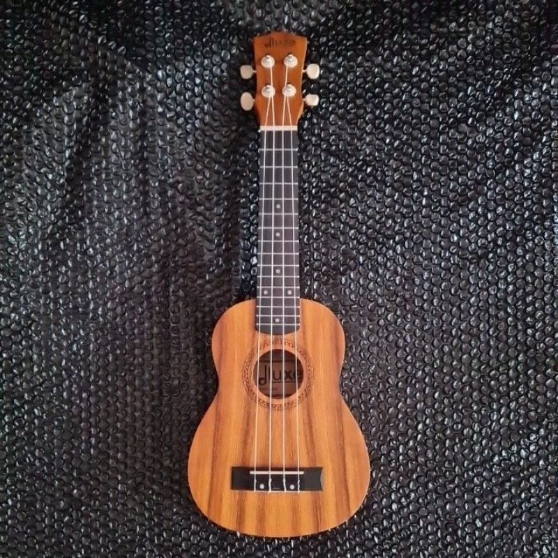 ukulele ukalele soprano merek dluxe original
