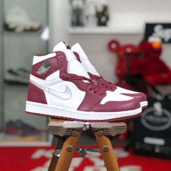 Nike Air Jordan 1 Retro High OG &quot;Bordeaux&quot;