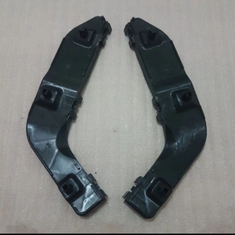 Bumper Belakang Suzuki APV