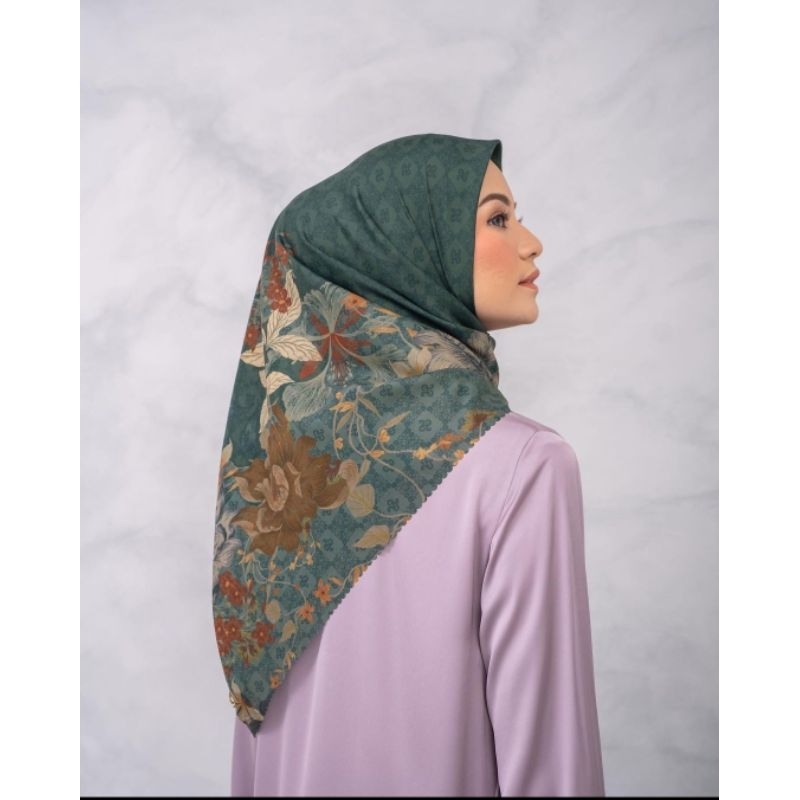 Asila Scarf by Heaven Lights