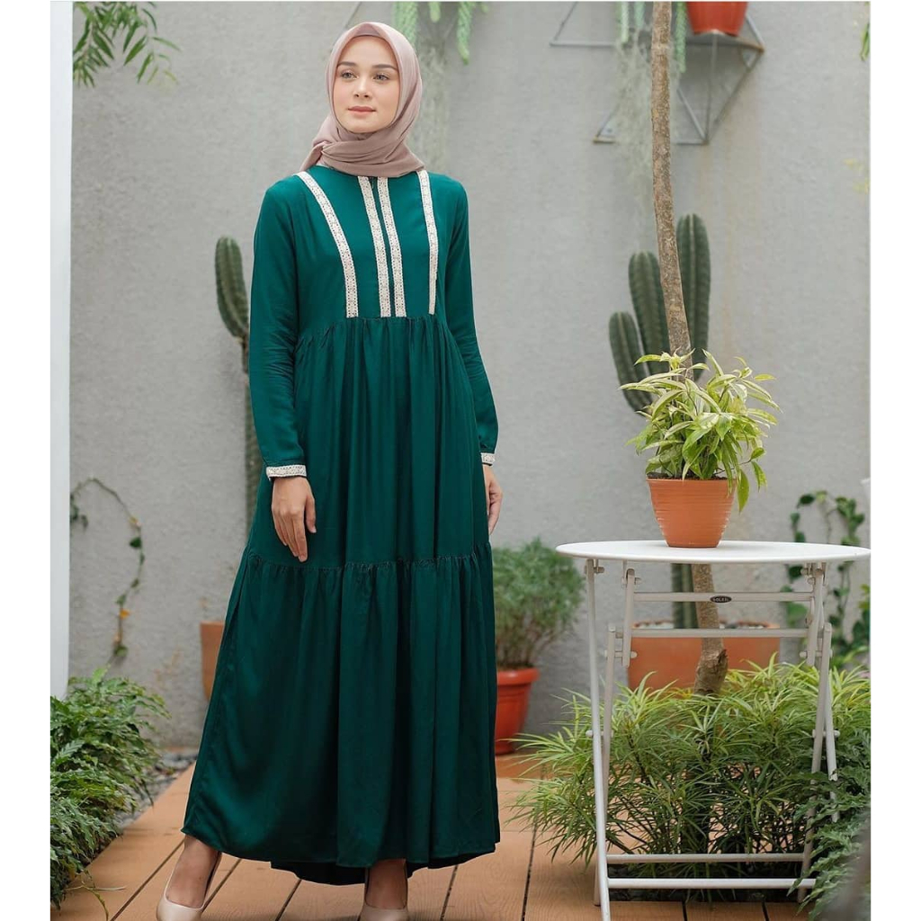 Alexa Dress Maxy