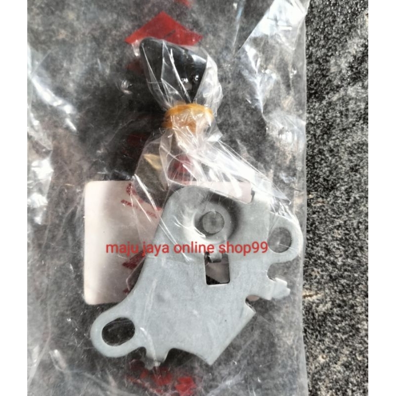 HANDEL TUAS BUKAAN PINTU TANK BENSIN APV ARENA ASLI