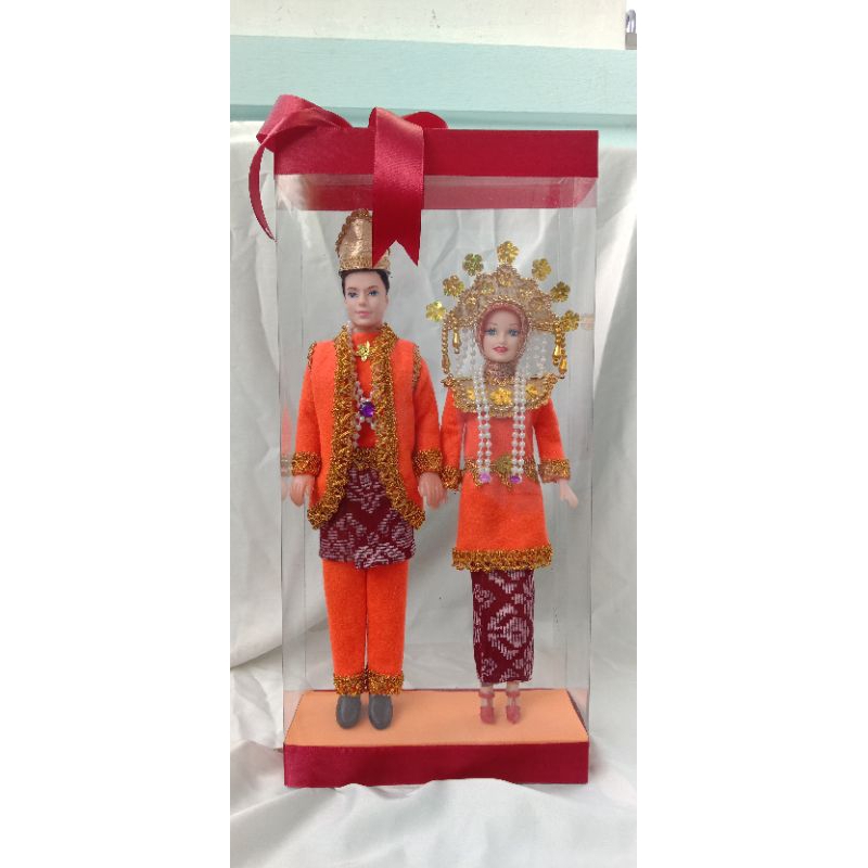 Boneka hantaran/Boneka pakaian adat/pakaian adat Palembang