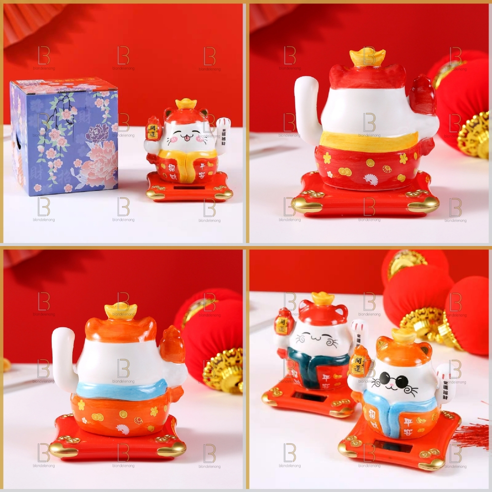 Patung Pajangan Hiasan Dekorasi Kucing Panggil Bawa Hoki Rezeki Rejeki Keberuntungan Lucky Cat Maneki Neko Maneko Neki Tangan Gerak Goyang Solar Cahaya Non Baterai Batre Batrai Jepang Cina China Dashboard Mobil Meja Toko Kasir Cafe Kafe Resto Keramik Mini