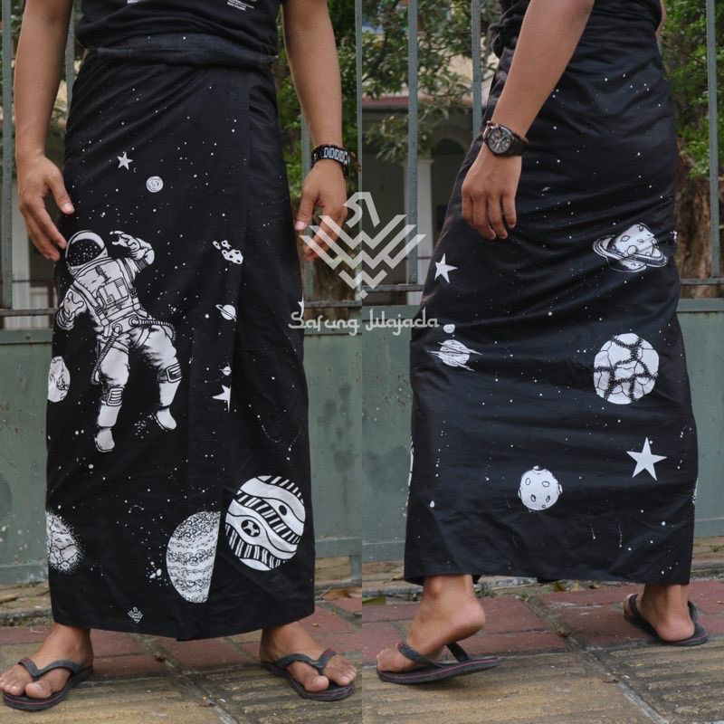 SARUNG MOTIF ANIME / SARUNG BATIK DEWASA/ SARUNG SANTRI