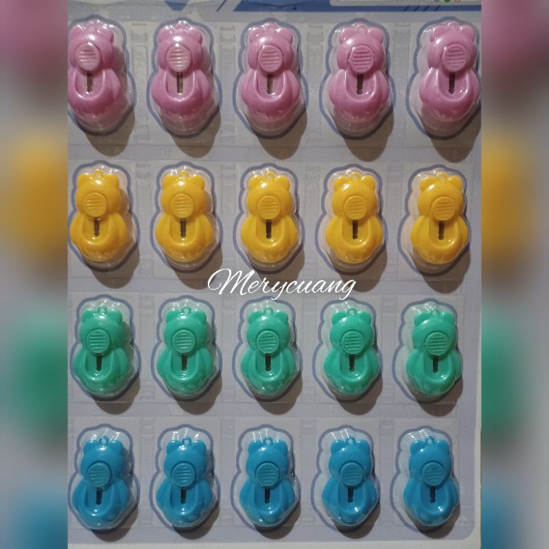 

Cutter Mini Motif Bear / Cut Mini Viral Karakter Lucu Pisau Cutter Bear 1 Pcs