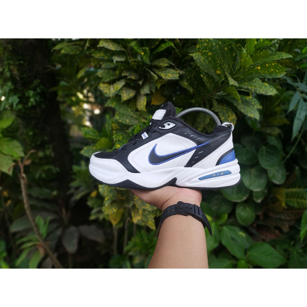 Nike Air Monarch 42