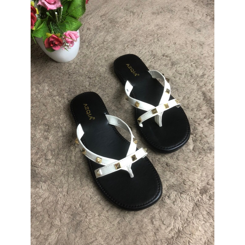 Sandal flat wanita stoded piramid simpel elegant