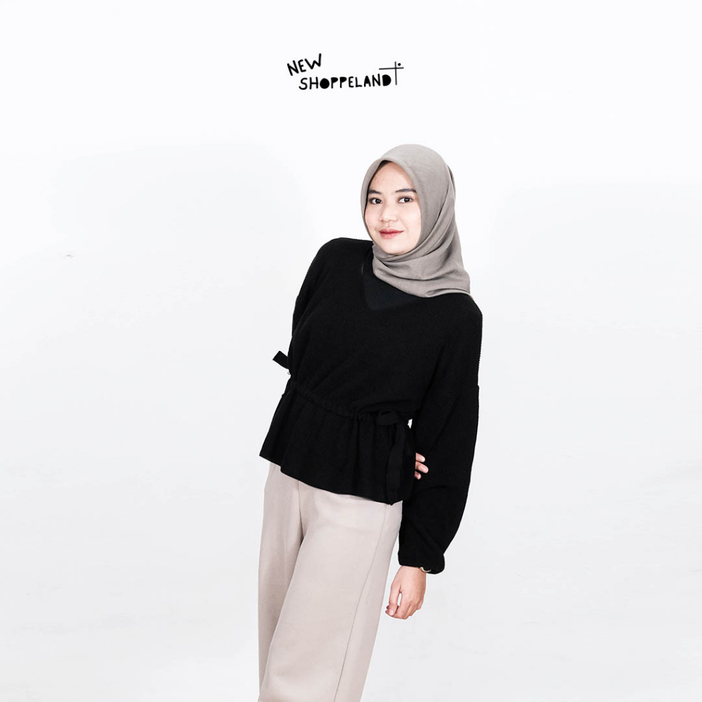 NEWSHOPPELAND - Ruby Knit Blouse Premium