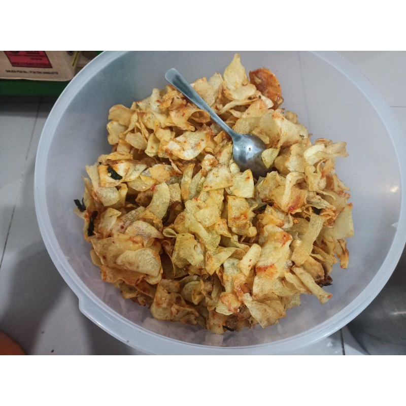 

kripik kentang goreng , tanpa pengawet tahan berminggu''