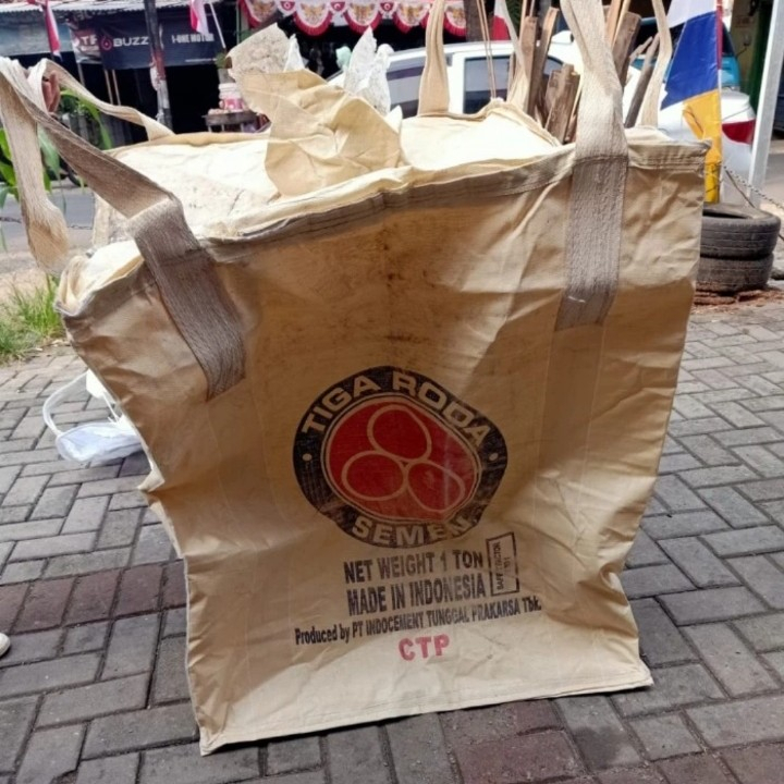 Karung Jumbo Bag 1 Ton / Karung Jumbo Bag Bekas 1 Ton (3 Roda)