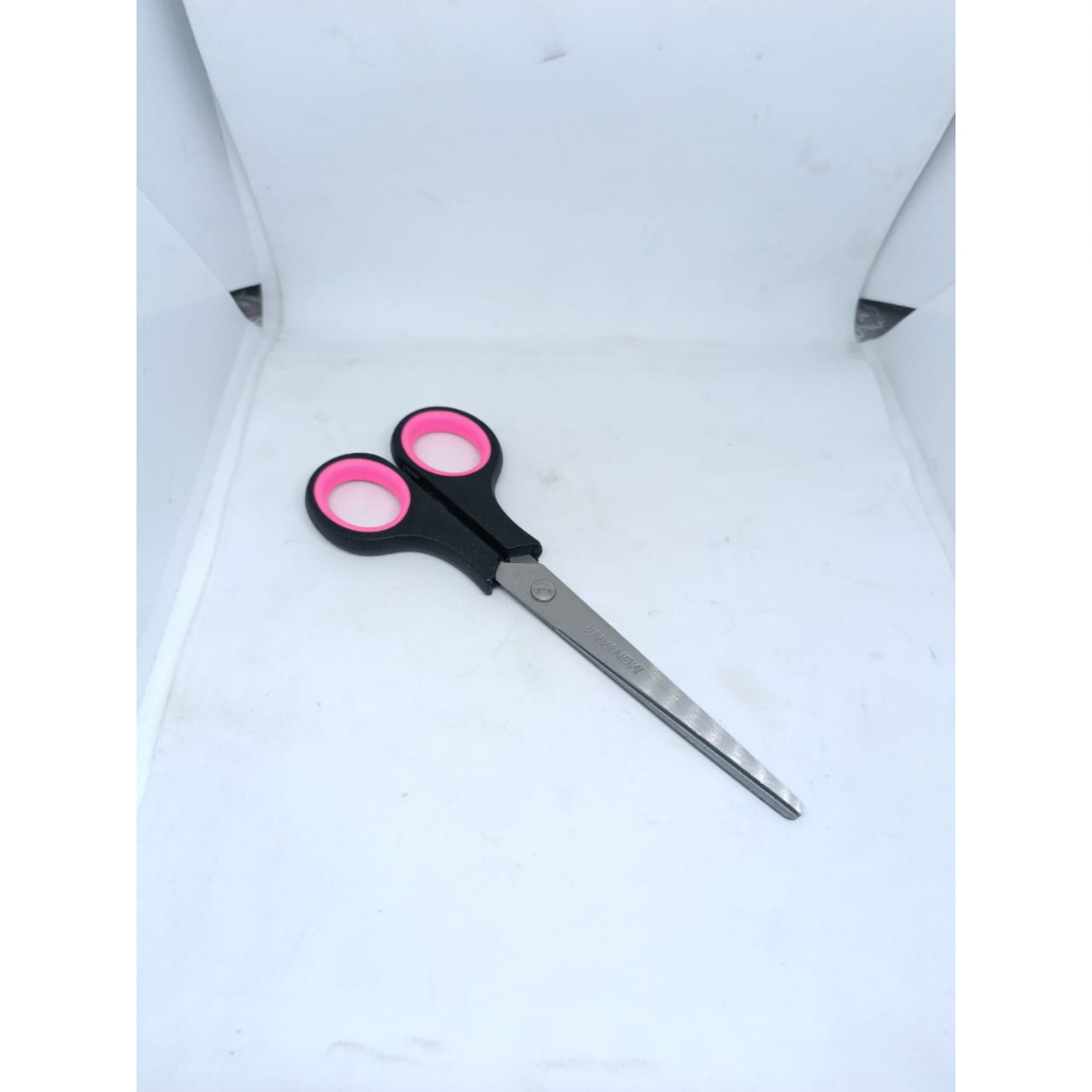 GUNTING PANJANG BESI MEREK MONTANA 560 1 LEMBAR ISI 12 PC