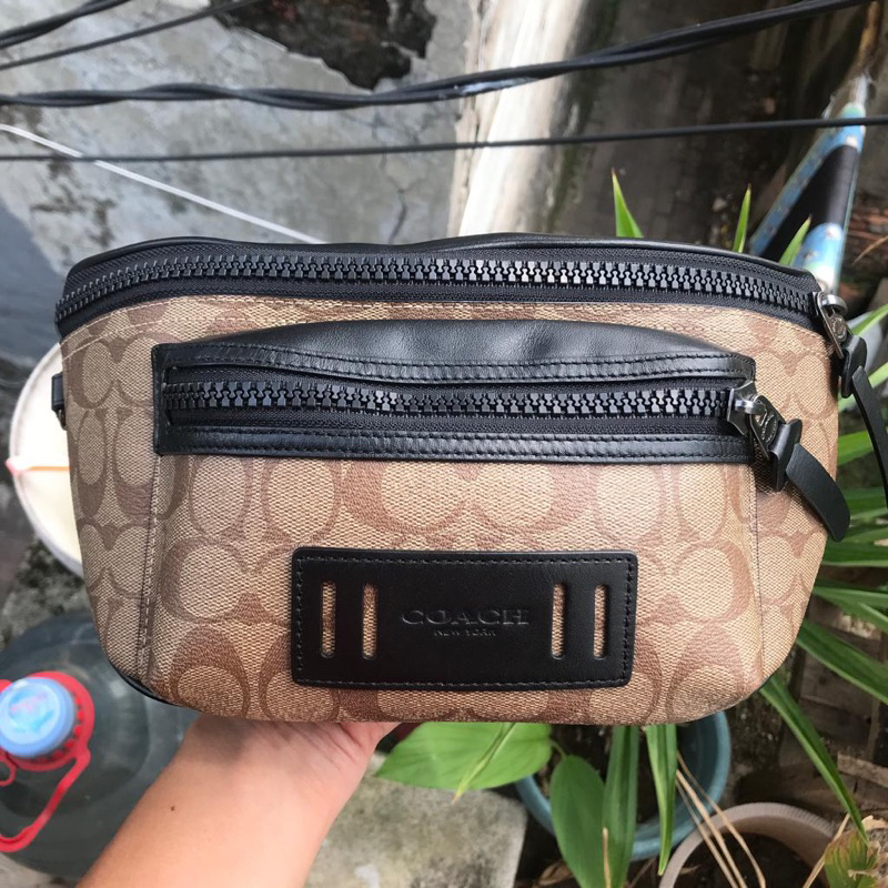 Coach Men Signature Terrain Belt Waist Bag Khaki Original  Preloved Original 100% Authentic