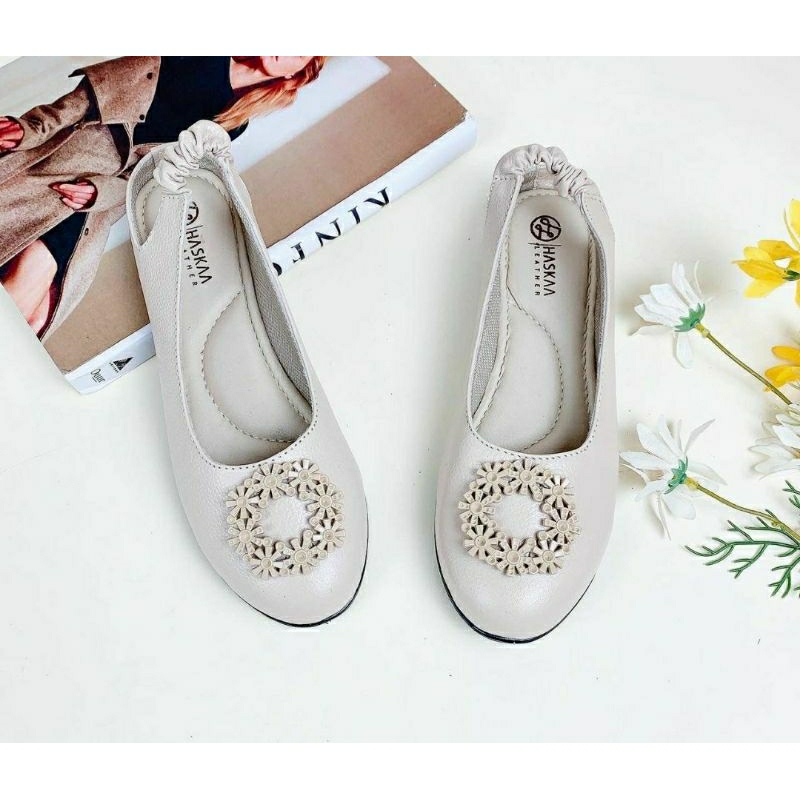 Sepatu Flatshoes Kulit Sapi Wanita