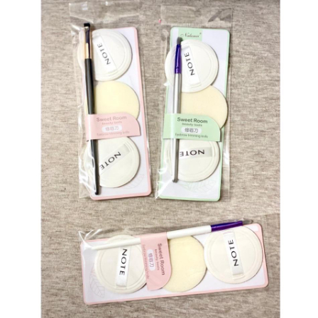 1 Set Sponge Bedak Beauty Make Up Isi 4 Pcs / Spons Make Up