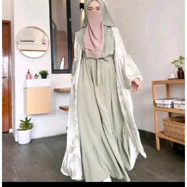 Arabella Outer Yoora Sarah New With tag