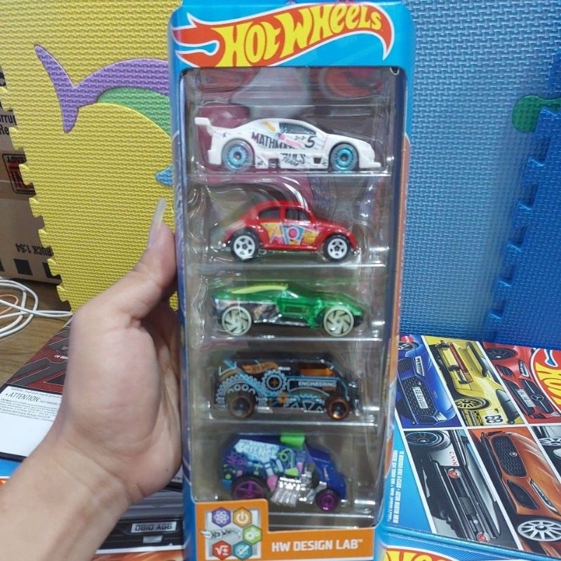 hot wheels original isi 5/box.hot wheels hw design lab