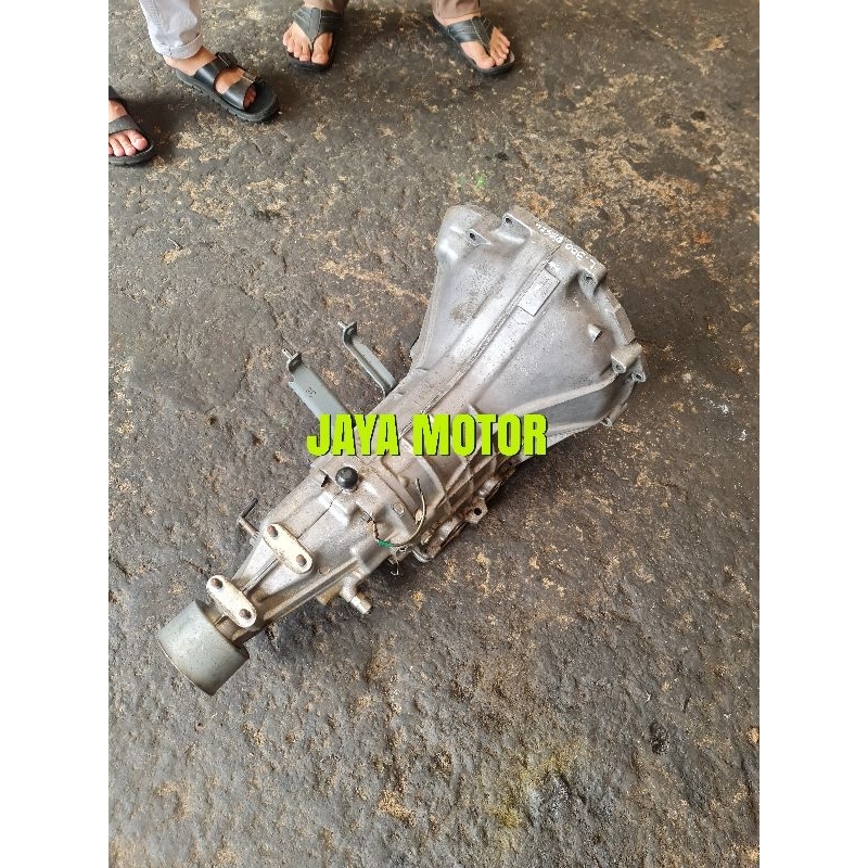 F027 Gearbox Transmisi Manual Mitsubishi L300 Diesel