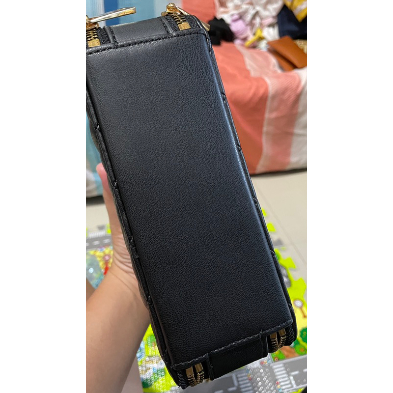 [PRELOVED] YURA BAG BUTTONSCARVES MIDNIGHT GOOD CONDITION