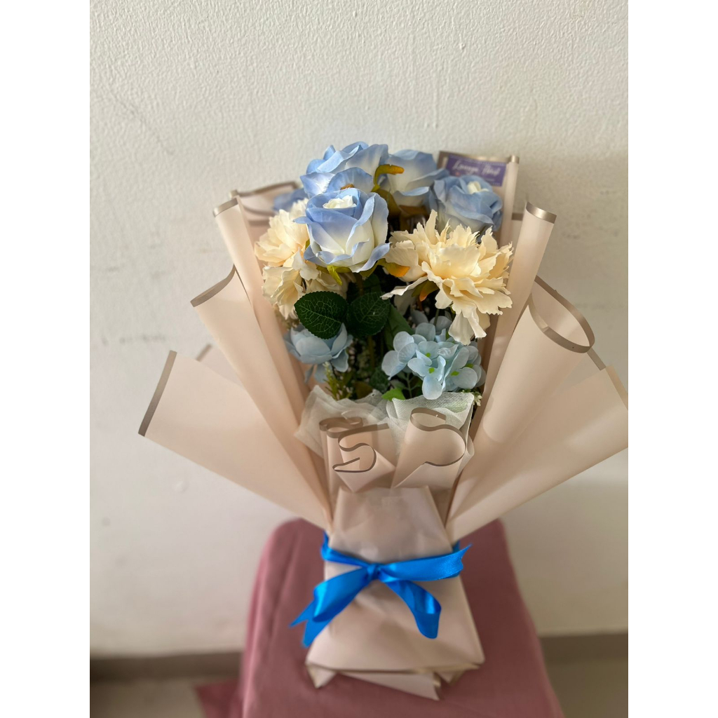 

Kado Ultah/Kado Pasangan/Kado Anniversarry/Buket Bunga/Buket Uang/Hampers/Gift/Buket Wisuda