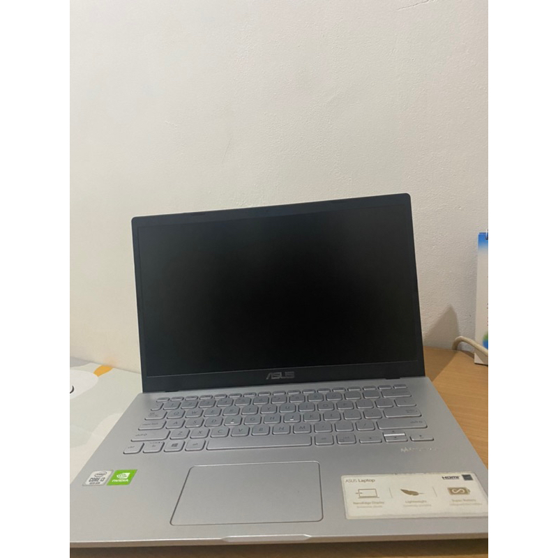 Laptop Asus nvidia core i3 A409Jb