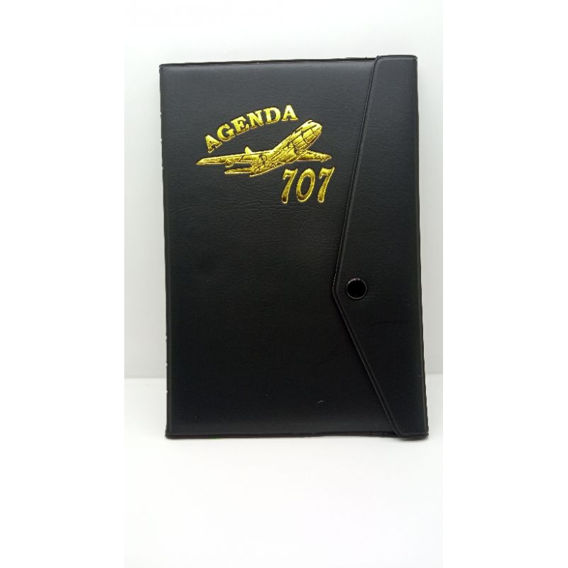 

AGENDA BESAR KANCING 707 UKURAN 14.5*21CM