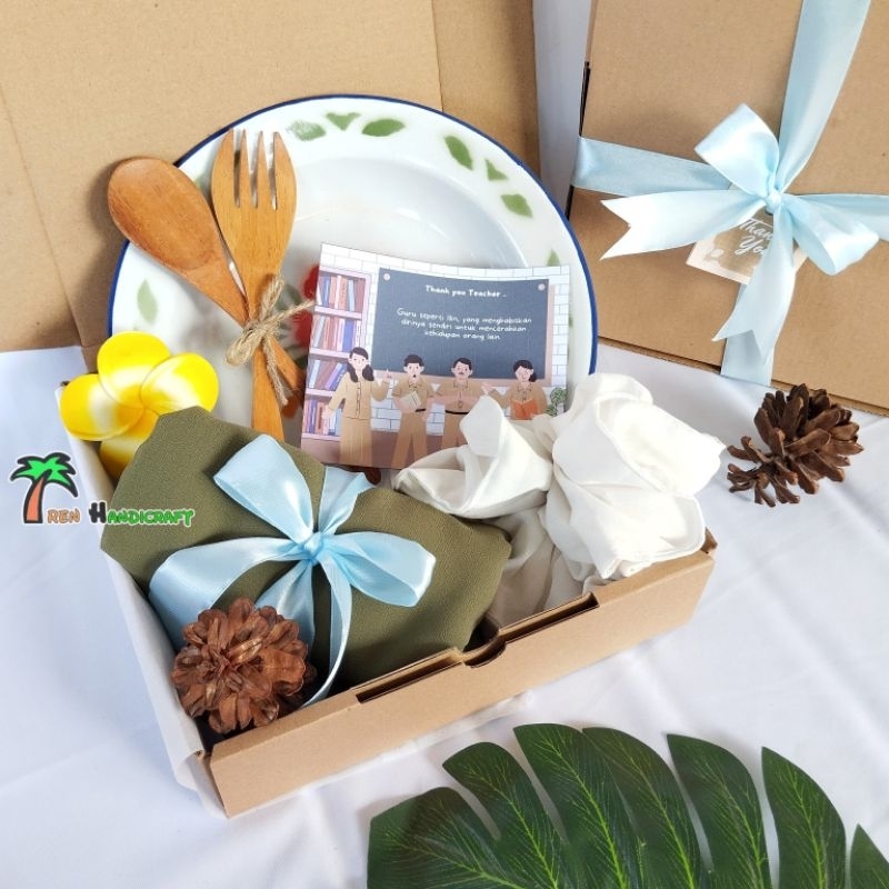 

ARENHANDICRAFT Hampers Guru || Hampers Teacher (free kartu ucapan)