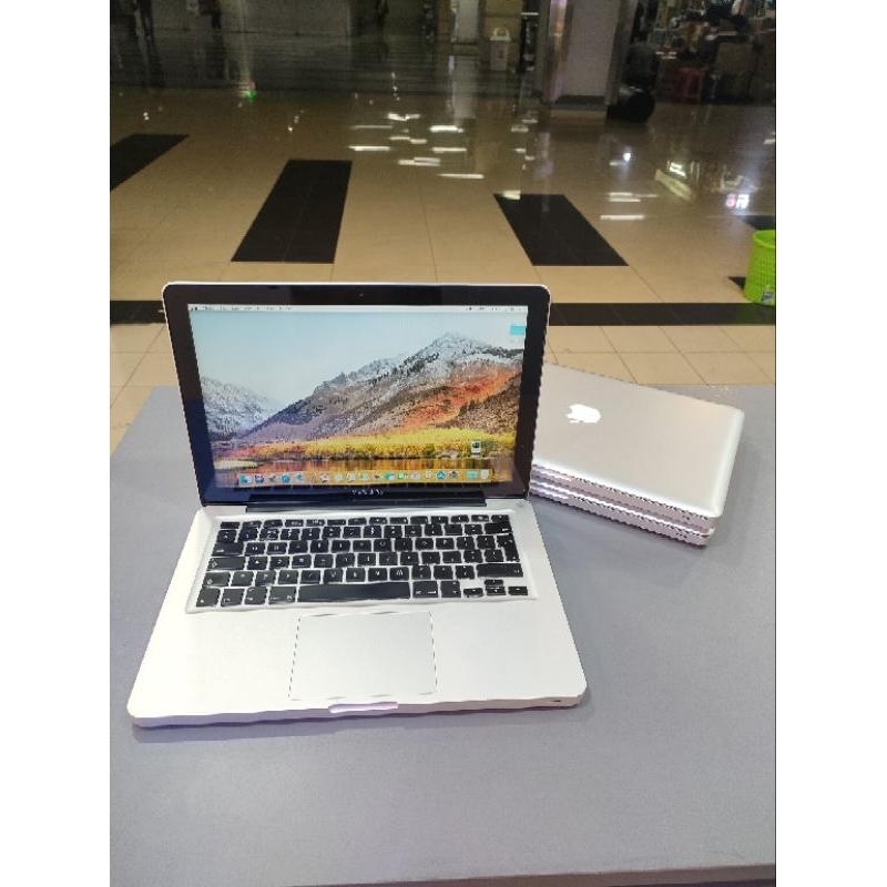 MacBook pro 13inch mid 2011 core i5