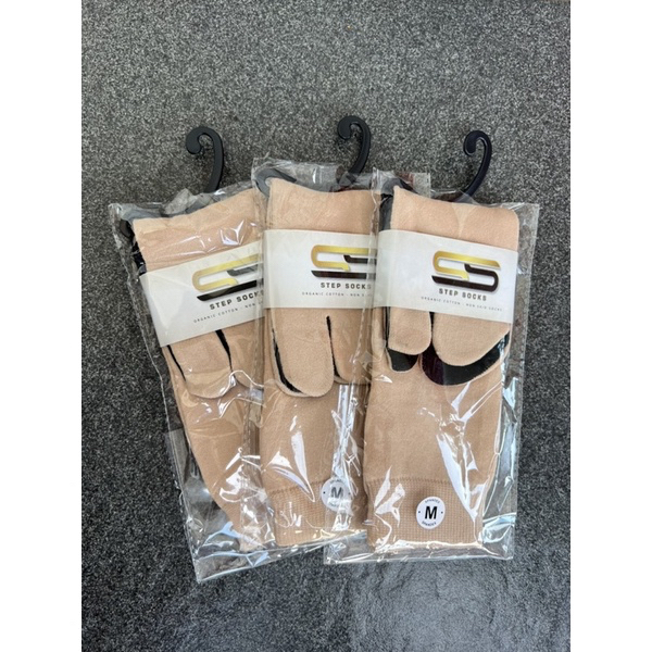 Kaos Kaki Jempol Kaki Warna Cream / Kaos Kaki Muslimah / Kaos Kaki Bahan Nylon Panjang 35cm Size M