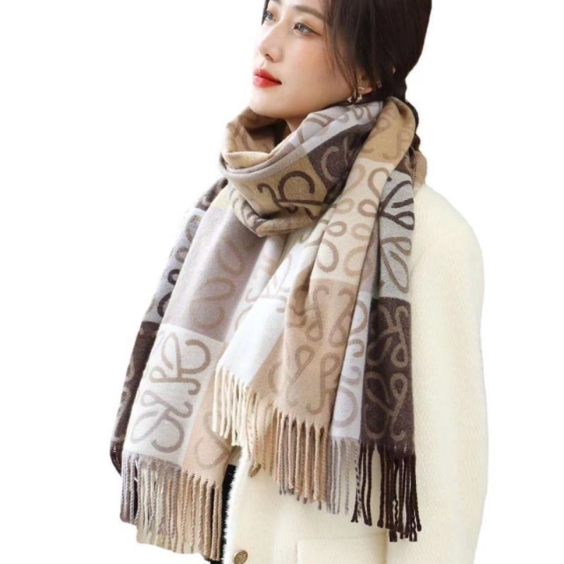 Syal &amp; Selendang Chenel Logo Scarf Winter Cashmere Wol