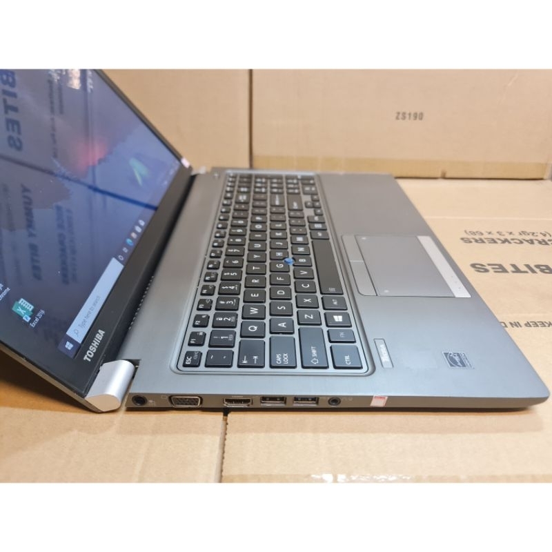 Laptop Toshiba Tecra Z50 Core i5 Gen 4 Ram 16GB Ssd 1TB Layar 15in Ada Numlock Mulus dan Slim