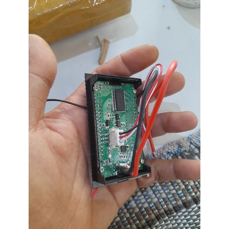 VOLT METER DC 0-500V