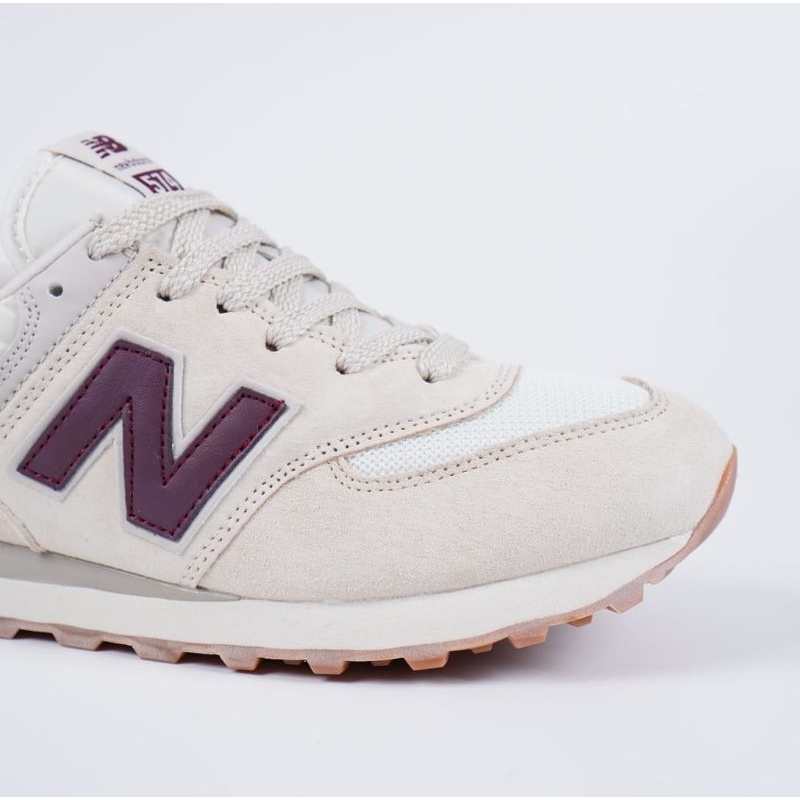 Sepatu New Balance ML574 Moonbeam Burgundy