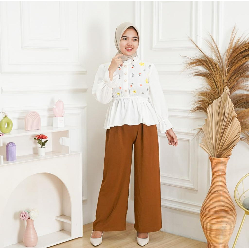 GFS ELYUM LINEN CRINCLE BORDIR BLOUSE WANITA