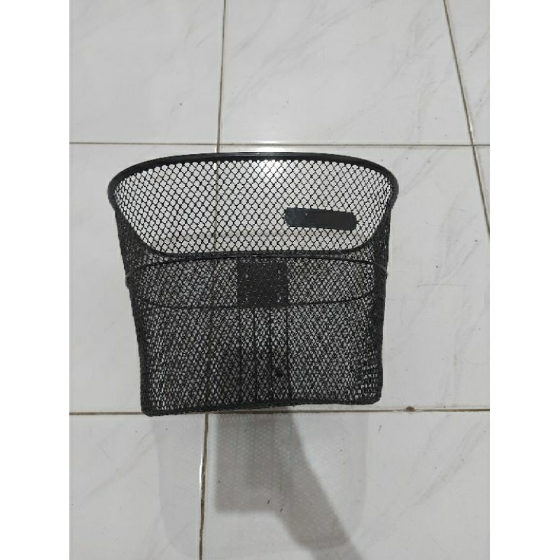 KERANJANG BESI SEPEDA CITY BIKE