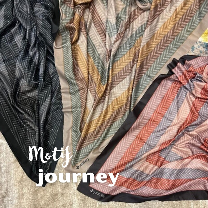 HIJAB SEGI EMPAT MOTIF JOURNEY/JORNEY JP KW/HIJAB SEGI EMPAT MOTIF TERLARIS