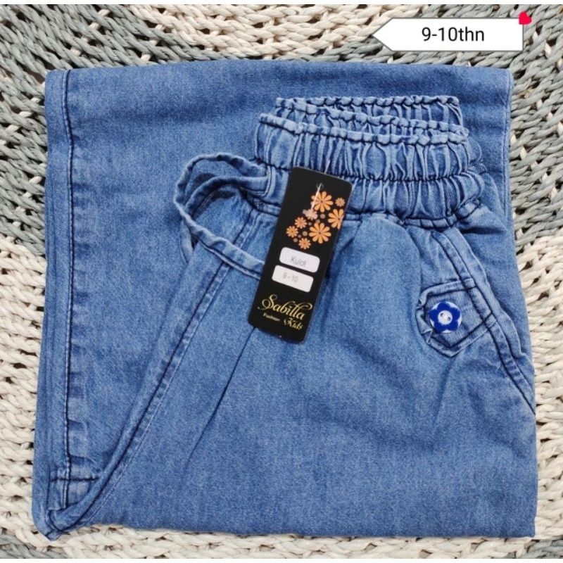 CELANA KULOT JEANS RAWIS ANAK MOTIF LOVE TANGGUNG 7-16 TAHUN // celana kulot rawis anak perempuan motif love // celana anak perempuan motif love  7-8 9-11 13-14 15-16 tahun // celana anak perempuan tanggung motif love // celana kulot motif love 7-15 tahun