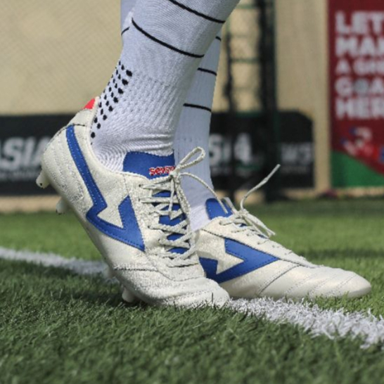 SEPATU SEPAK BOLA SEVSPO MAESTRO PEARL WHITE BLUE & RED WHITE ORIGINAL SEPATU BOLA BAHAN KULIT TERLA