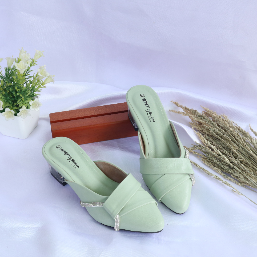 HMF Saqila Sepatu Hak Mules Kaca Wanita VR801