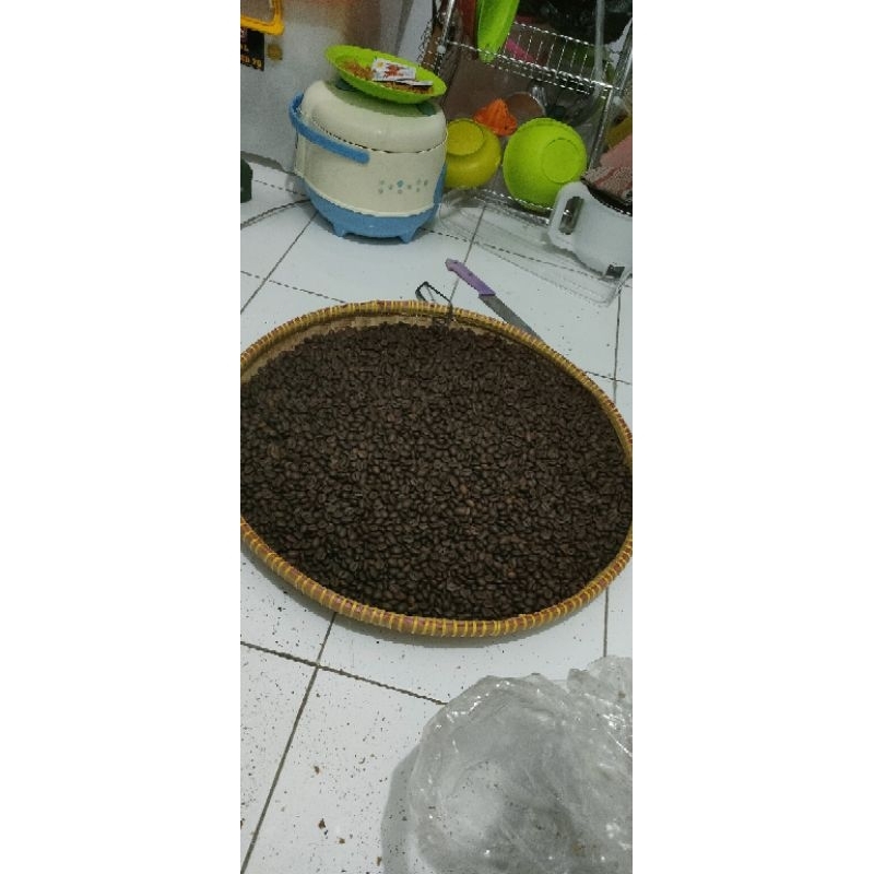 

kopi robusta Dampit 100% murni bisa giling halus,medium atau biji..