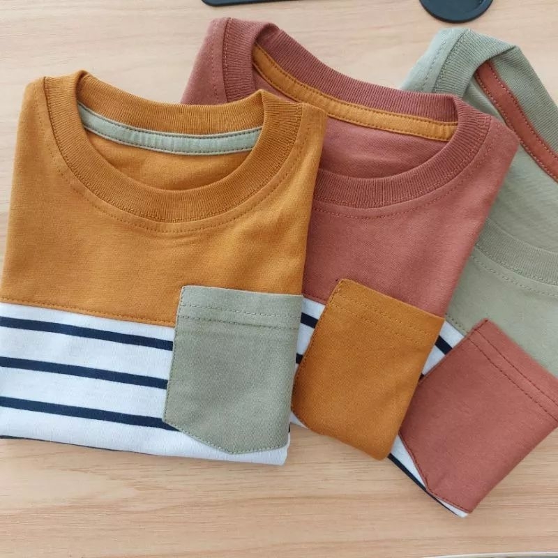 kaos kombinasi salur poket segitiga anak dan dewasa