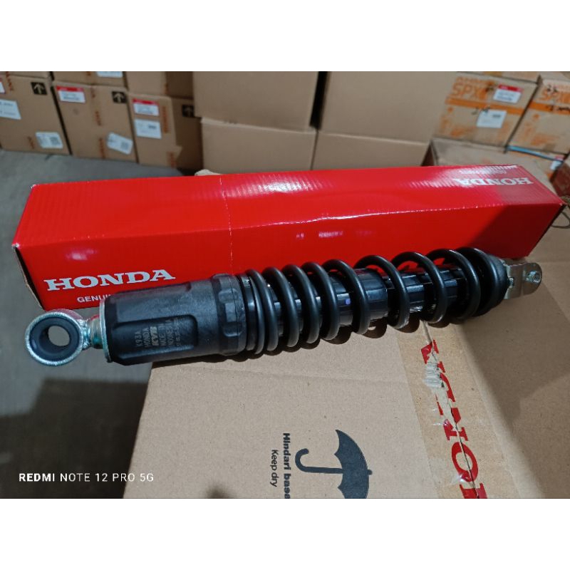 Suspensi Belakang Shock Belakang Scoopy K93 52400-K93-N02