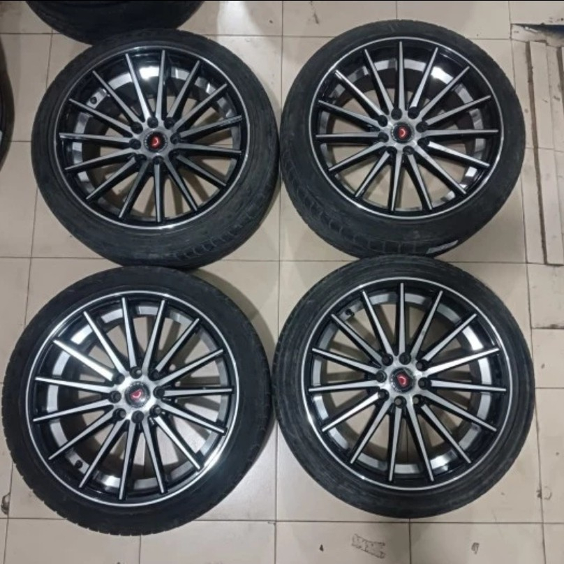 VELG MOBIL BEKAS RACING VOSSEN R17X7,5 PCD 4X100, 4X114 + BAN ACHILLES 205 45 R17