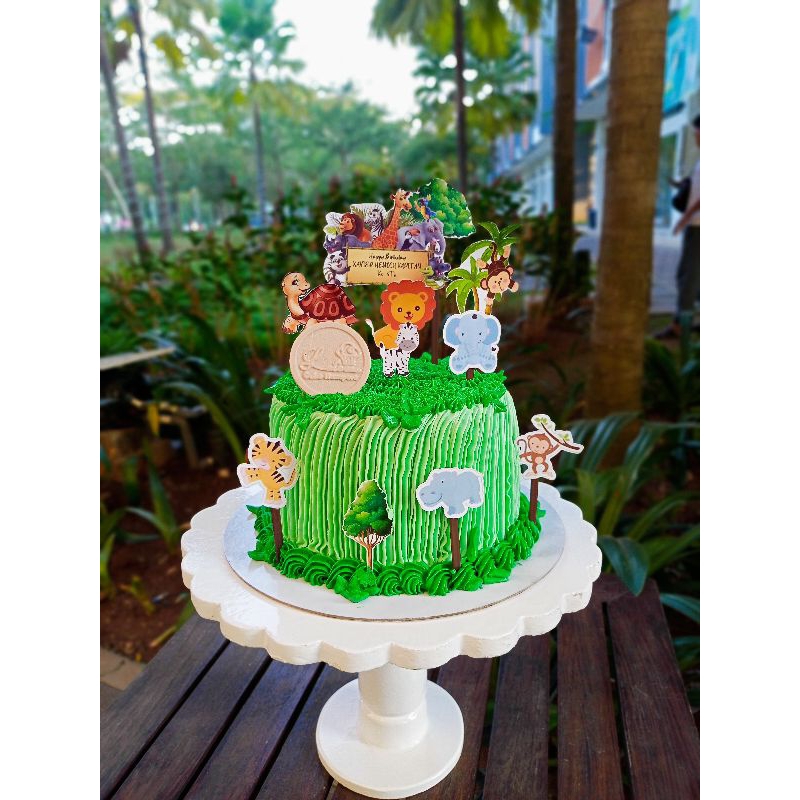 

cake animals karakter kue ulang tahun anak cake animal safari