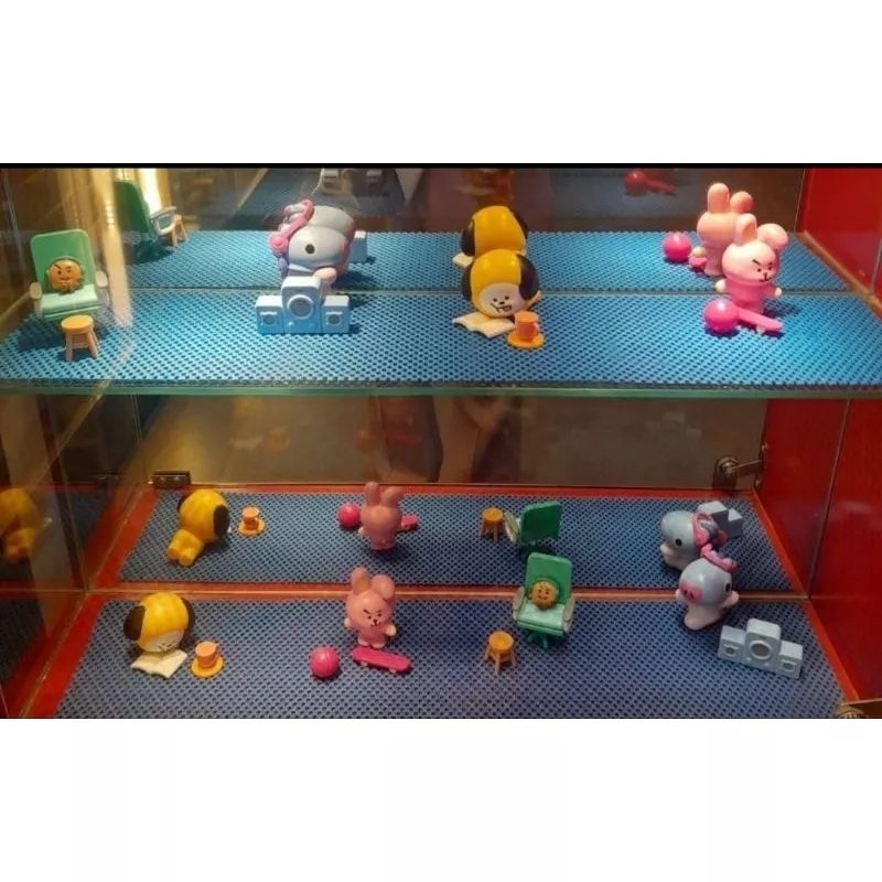 FIGURE KFC X BT21 CHAKI MEAL