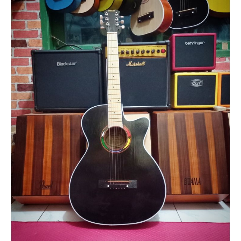 Gitar Yamaha Tanam Besi (Gratis Pik &amp; Kunci L)